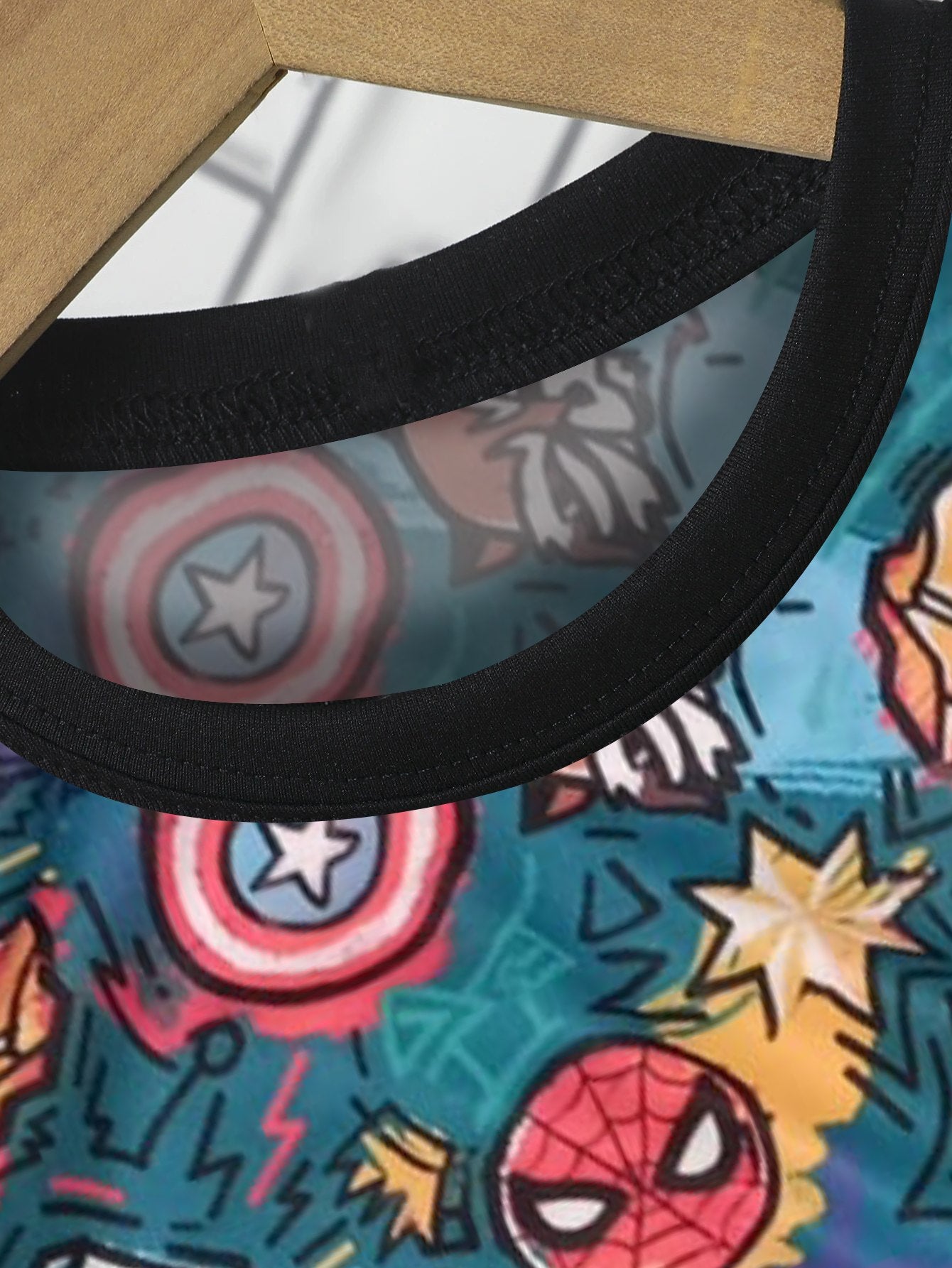 Marvels printed stylish t-shirt & short