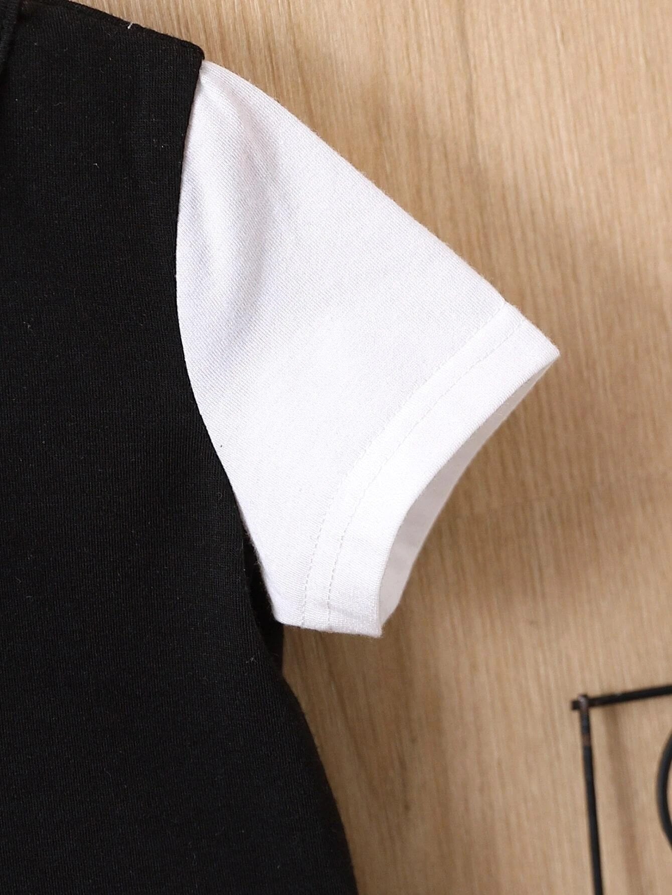 Black and white stylish t-shirt & short