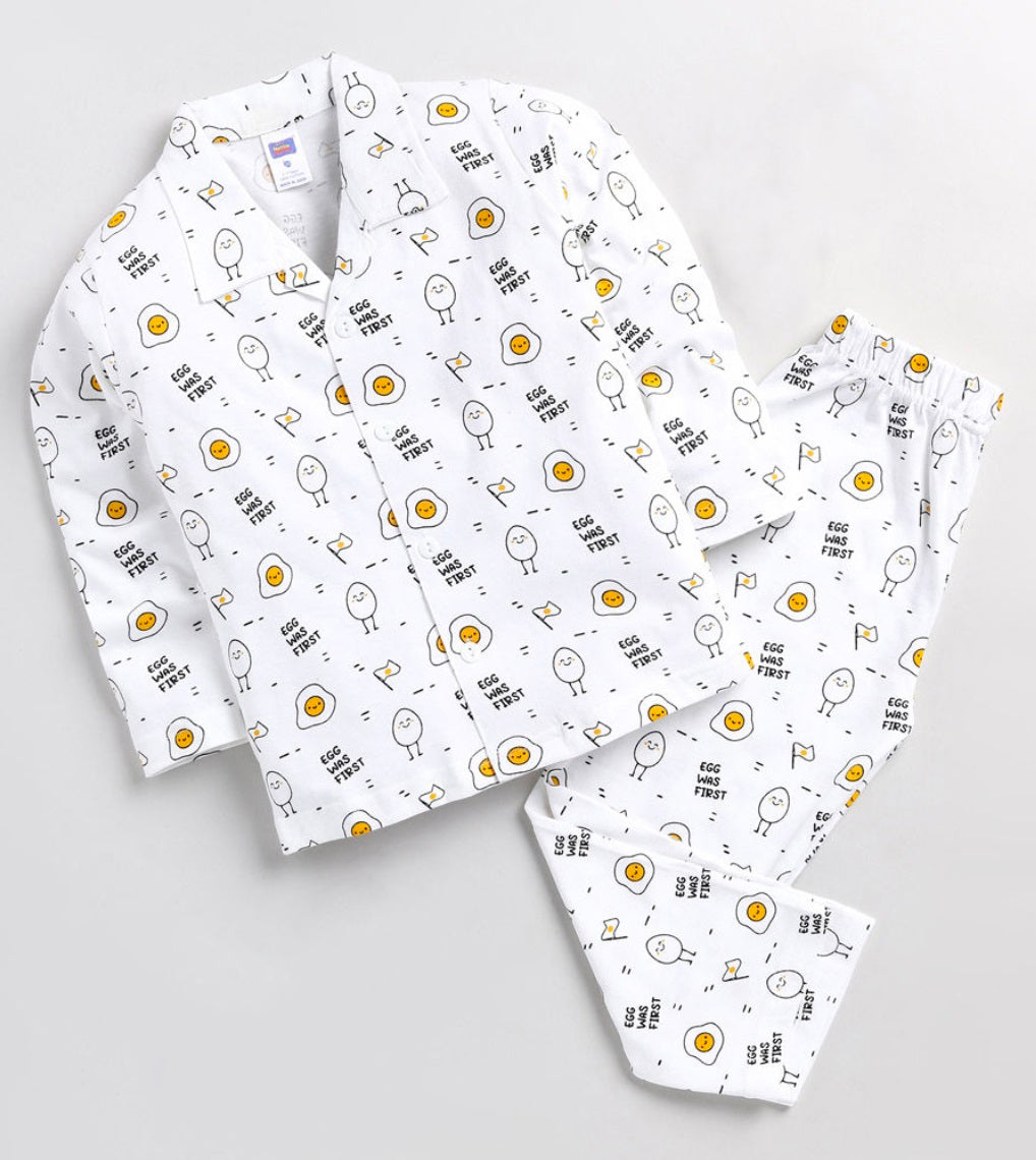 White printed wonderfull nightwear for kides